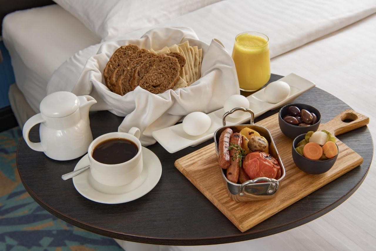 Park Inn By Radisson Jubail Industrial City Extérieur photo
